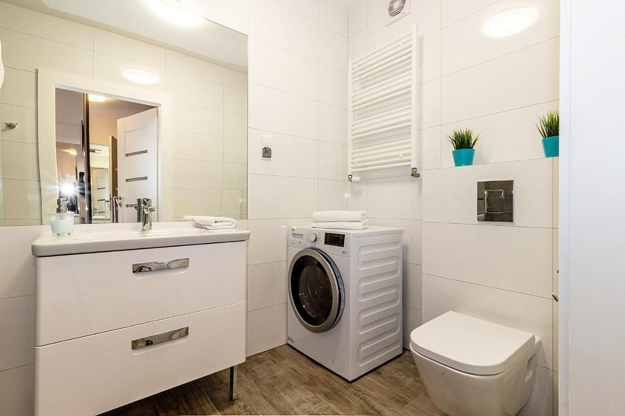 Omi Apartments Kolobrzeg Bagian luar foto